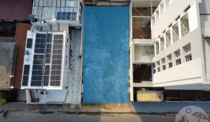 Lote em Tabuleiro: 300m² Perto do Melhor de Camboriú