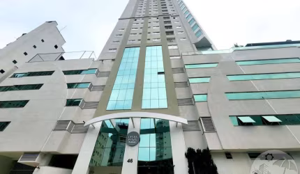 Apartamento Alto Padrão à Venda com 3 Suítes e 3 Vagas em BC