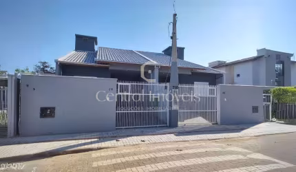 Casa térrea com 3 dormitórios no Itacolomi – Balneário Piçarras (SC)