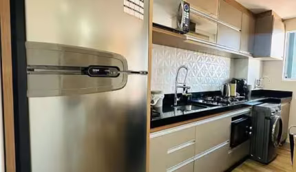 Apartamento finamente mobiliado no centro de Balneario Picarras