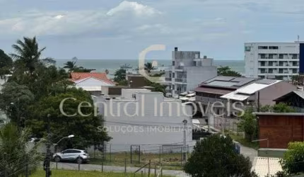 Casa com 3 quartos à venda no Armação, Penha  por R$ 840.000