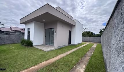 No bairro Estrada das Areias em Indaial casa com Suíte