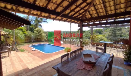 Casa comercial à venda na Rua Getúlio Bracelente, 689, Recanto dos Canjaranas, Vinhedo, 330 m2 por R$ 1.600.000