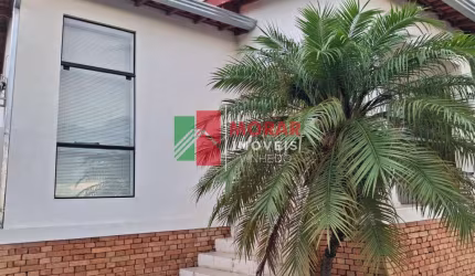 Casa com 3 quartos à venda na Vinte e Quatro de Outubro, 149, Centro, Vinhedo, 161 m2 por R$ 920.000