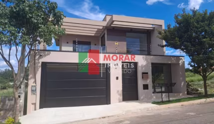 Casa com 3 quartos à venda na Esmeralda Homsi Meirelles dos Santos, 115, Pinheirinho, Vinhedo, 221 m2 por R$ 1.550.000