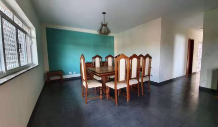 Casa à Venda no Bairro Vila São José - Várzea Paulista