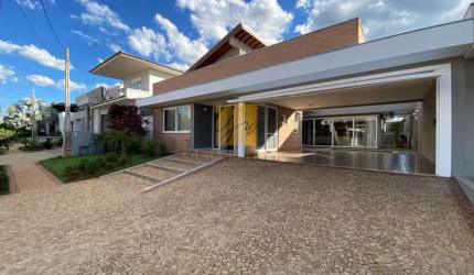 CASA com 03 quartos para PERMUTA