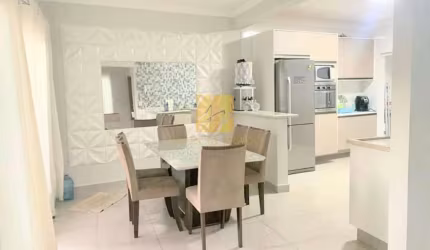 SOBRADO com 03 quartos para VENDA