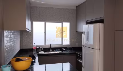 CASA com 03 quartos para VENDA