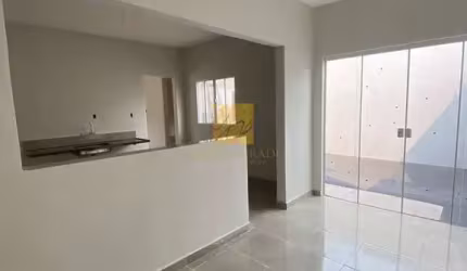 CASA com 03 quartos para VENDA