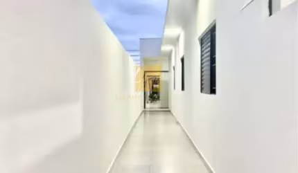 CASA com 03 quartos para VENDA