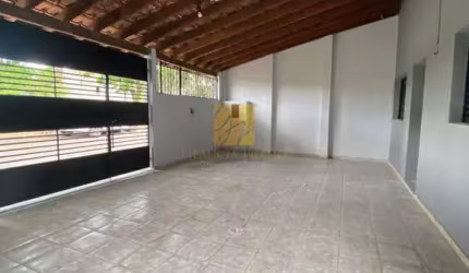CASA com 03 quartos para VENDA