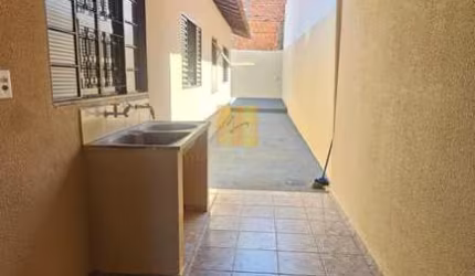 CASA com 02 quartos para VENDA
