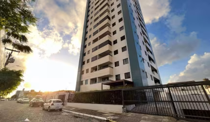 Apartamento com 3 dormitórios à venda, 70 m² por R$ 460.000,00 - Estados - João Pessoa/PB