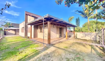 Casa para Venda em Torres, Praia Paraiso, 4 dormitórios, 3 banheiros, 3 vagas