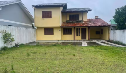 Casa para Venda em Torres, Vila São João, 3 dormitórios, 1 suíte, 2 banheiros, 1 vaga