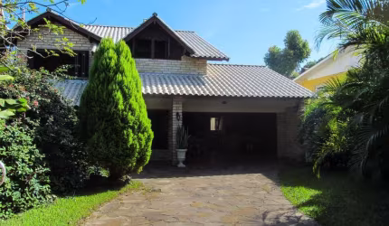 Casa para Venda em Torres, Praia da Cal, 4 dormitórios, 1 suíte, 3 banheiros, 2 vagas