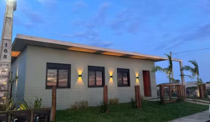 Casa para Venda em Passo de Torres, Praia Azul, 2 dormitórios, 1 suíte, 2 banheiros, 1 vaga