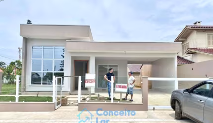 Casa para Venda em Torres, Praia Paraiso, 3 dormitórios, 1 suíte, 2 banheiros, 2 vagas