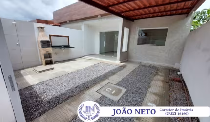 Casas individuais em Maria Farinha, próx. à praia!