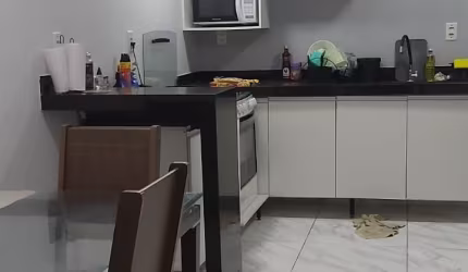 Excelente apartamento no Conjunto Costa e Silva