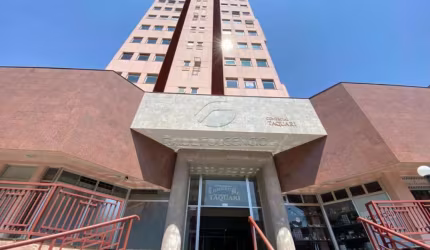 Sala comercial no centro Londrina com duas vagas de garagem