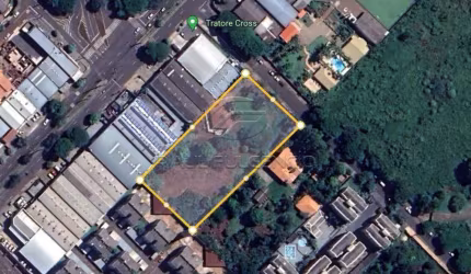 Terreno a venda próximo a Av Arthur Thomas.