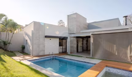 CASA TÉRREA | ALPHAVILLE IMBUIAS | 4 suítes