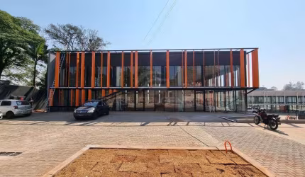 Comercial Barragem do Lago Igapó
