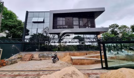 Espaço Comercial para Alugar na Vila Brasil, Londrina | 8 Salas