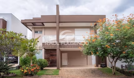 Casa de alto padrão com 3 suítes no condomínio Esperança em Londrina