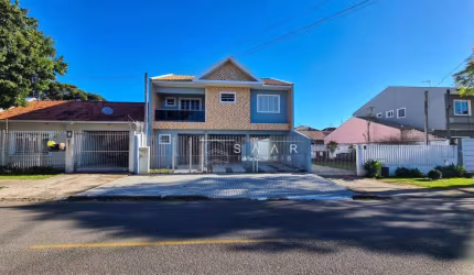 Sobrado com 3 dormitórios à venda, 213 m² por R$ 950.000 - Afonso Pena - São José dos Pinhais/PR