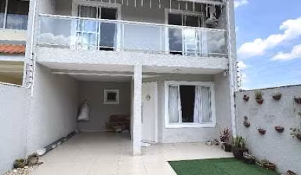 Sobrado com 4 dormitórios à venda, 133 m² por R$ 900.000,00 - Aristocrata - São José dos Pinhais/PR