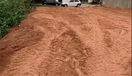 TERRENO 360,00 M² BAIRRO CARIANOS FLORIANÓPOLIS R$ 420 MIL