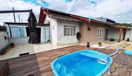 Casa com Suíte mais dois quartos no Aventureiro