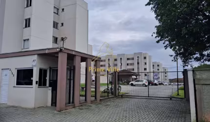 Apartamento semimobiliado com dois quartos no Parque Guarani