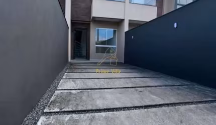 Geminado novo com duas suítes no Vila Nova