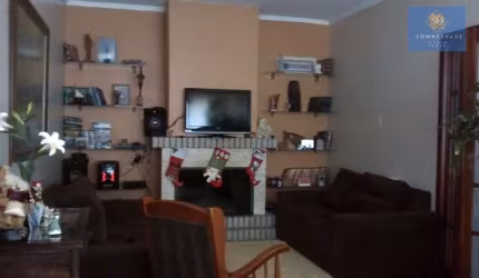 Apartamento 3 dormitórios