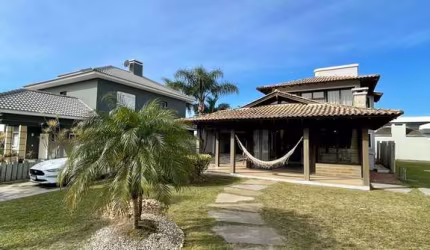 Casa em Condomínio fechado em Capão da Canoa