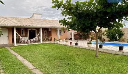 Casa no bairro Zona Nova em Capão da Canoa.