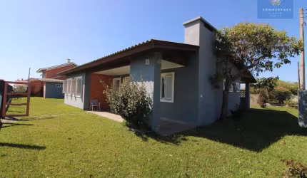 Casa 3 dormitórios no Centro de Xangri Lá