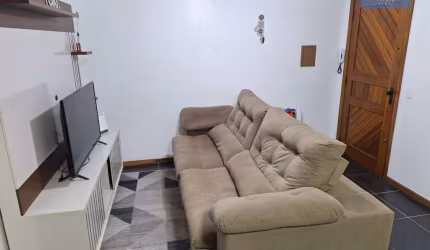 Apartamento 2 dormitórios, 1 quadra mar