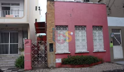 Vendo Casa para Fins Comercial ou Residencial