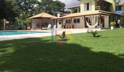 Casa e terreno na Estrada da Balsa em Arraial D´ajuda.