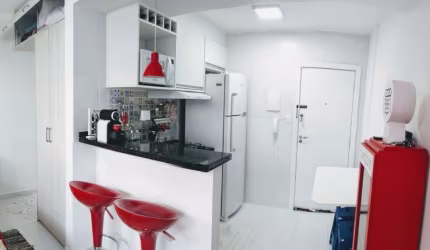 Sala living, totalmente reformada, porteira fechada, frente mar, Bairro: Itararé, São Vicente/SP