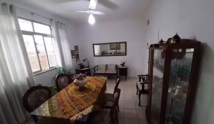 Apartamento 2 quartos, 2 banheiros, 1 vaga, Bairro: Gonzaga , Cidade: Santos/SP