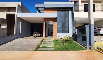 Linda casa térrea a venda no condominio Villagio Wanel