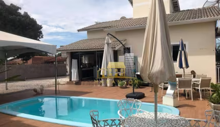 Casa com 3 dormitórios à venda, 280 m² por R$ 850.000,00 - Bosque dos Eucaliptos - Araçoiaba da Serra/SP