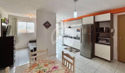 Apartamento à venda com 2 quartos no RESIDENCIAL ÁLAMO, PINHAIS.