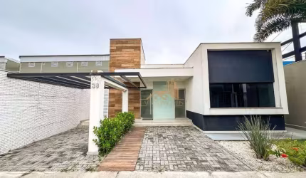 Casa com 3 dormitórios à venda, 130 m² por R$ 790.000,00 - Centro - São Pedro da Aldeia/RJ